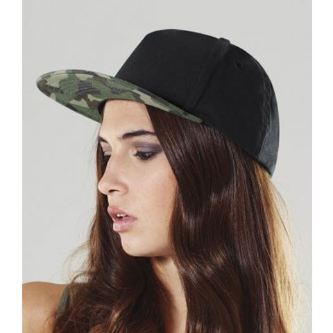 Beechfield Camo Snapback Cap