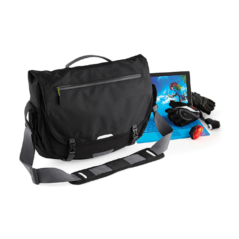 Quadra SLX 15 Litre Courier Bag
